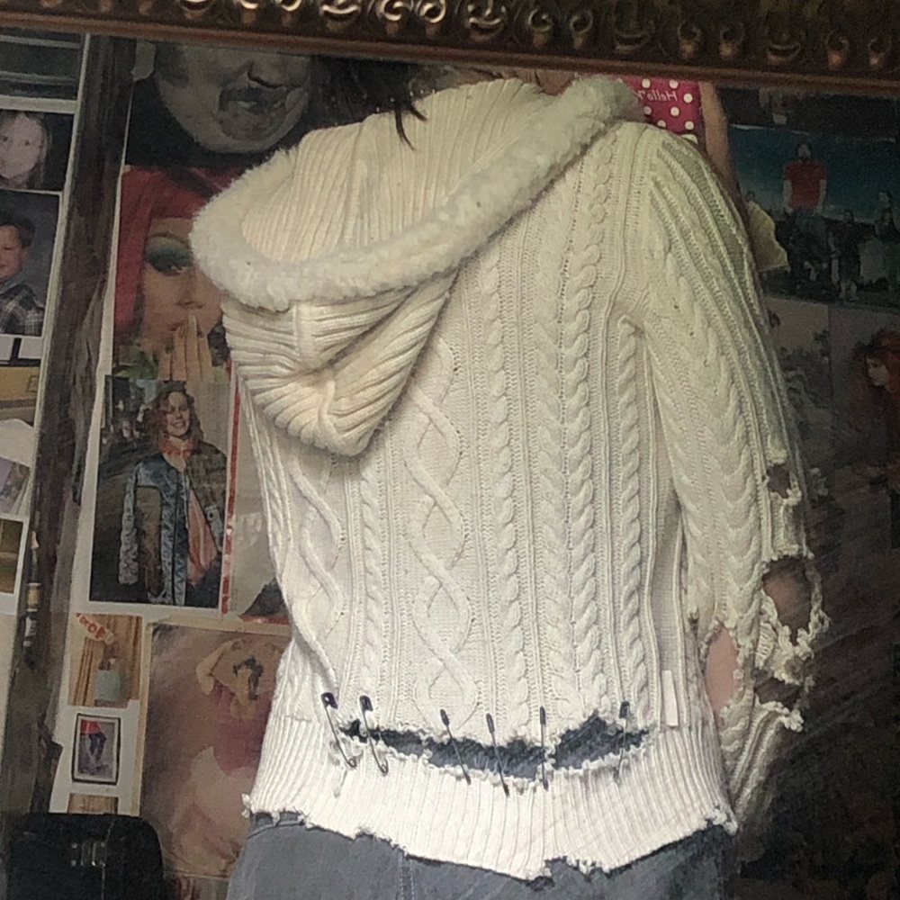 super cute distressed dkny sweater